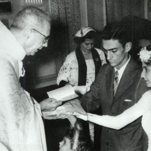 19.jan.1957 - Ariano casa-se com Zélia de Andrade Lima, com a qual teve seis filhos - Arquivo Pessoal