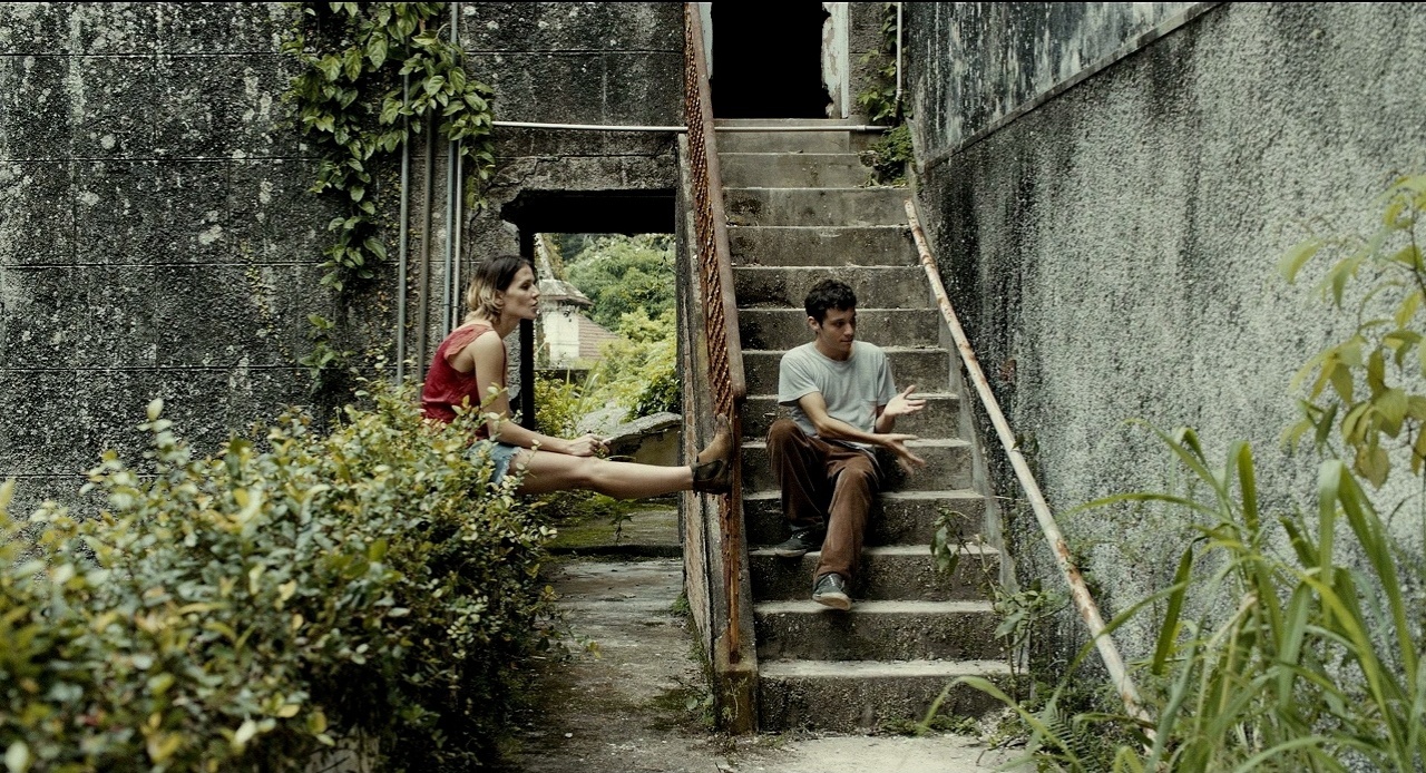 João Pedro Zappa e Deborah Secco em cena de "Boa Sorte", filme de Carolina Jabor - Reprodução