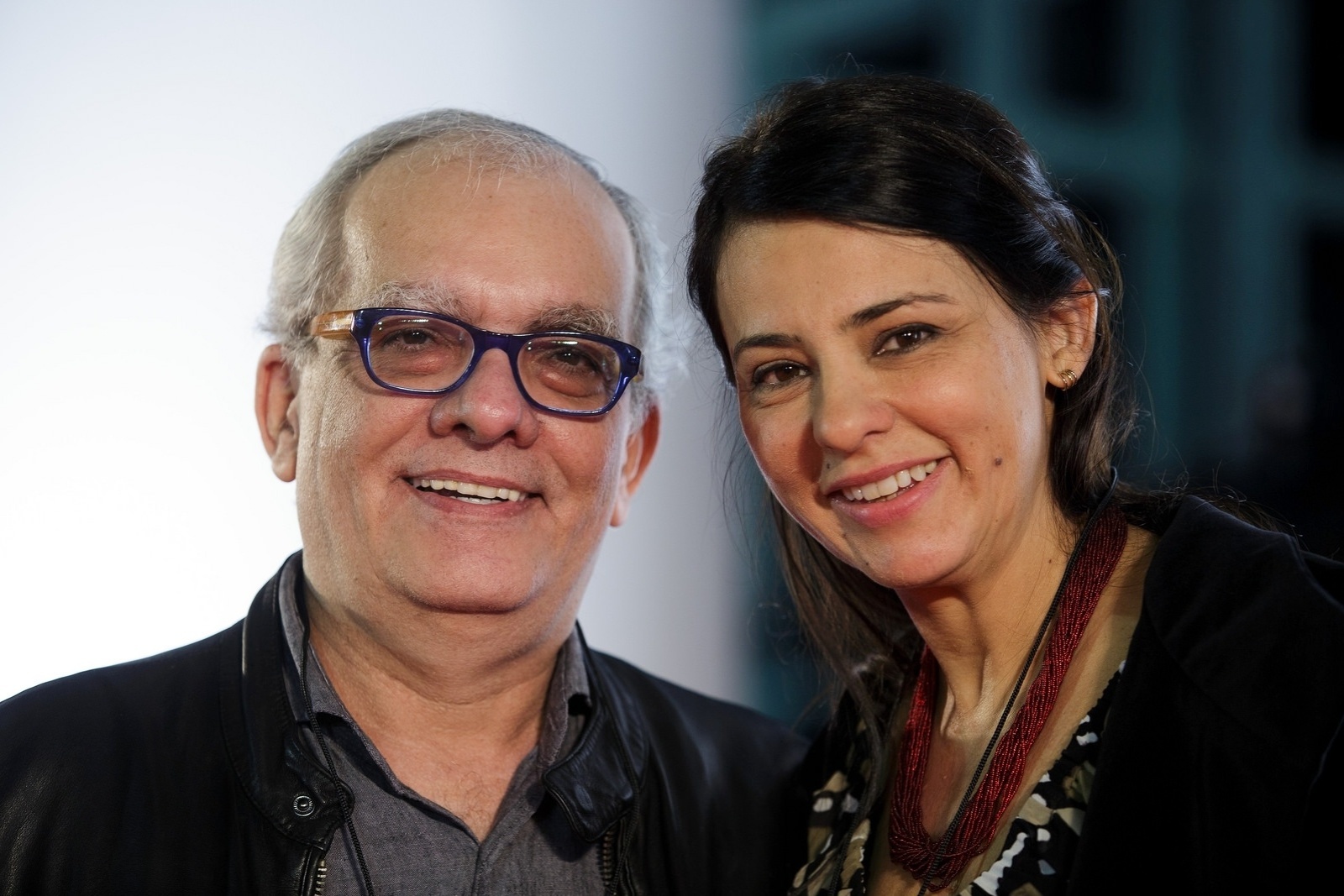 22.jul.2014 - Artur Xexeo e Renata de Almeida, jurados do 6º Paulínia Film Festival, se encontram no tapete vermelho - Mario Miranda Filho/Divulgação