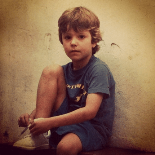 22.jul.2014 - O ator Thiago Rodrigues mostrou uma foto em seu Instagram de quando era ainda uma criança. "Na minha época... 7 anos...", escreveu