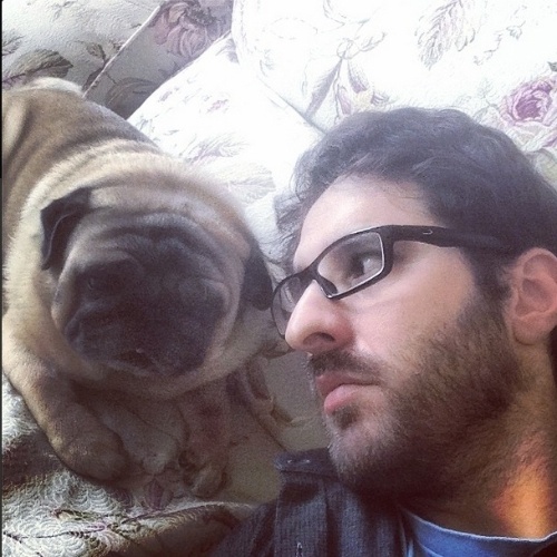 23.jul.2014 - Rafinha Bastos faz selfie com seu cachorro