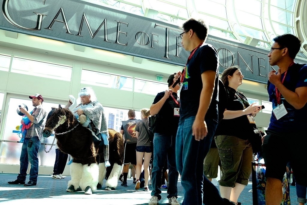 24.jul.2014 - Fã vestido de "white walker" de "Game of Thrones" na Comic-Con - T.J. Kirkpatrick/AFP