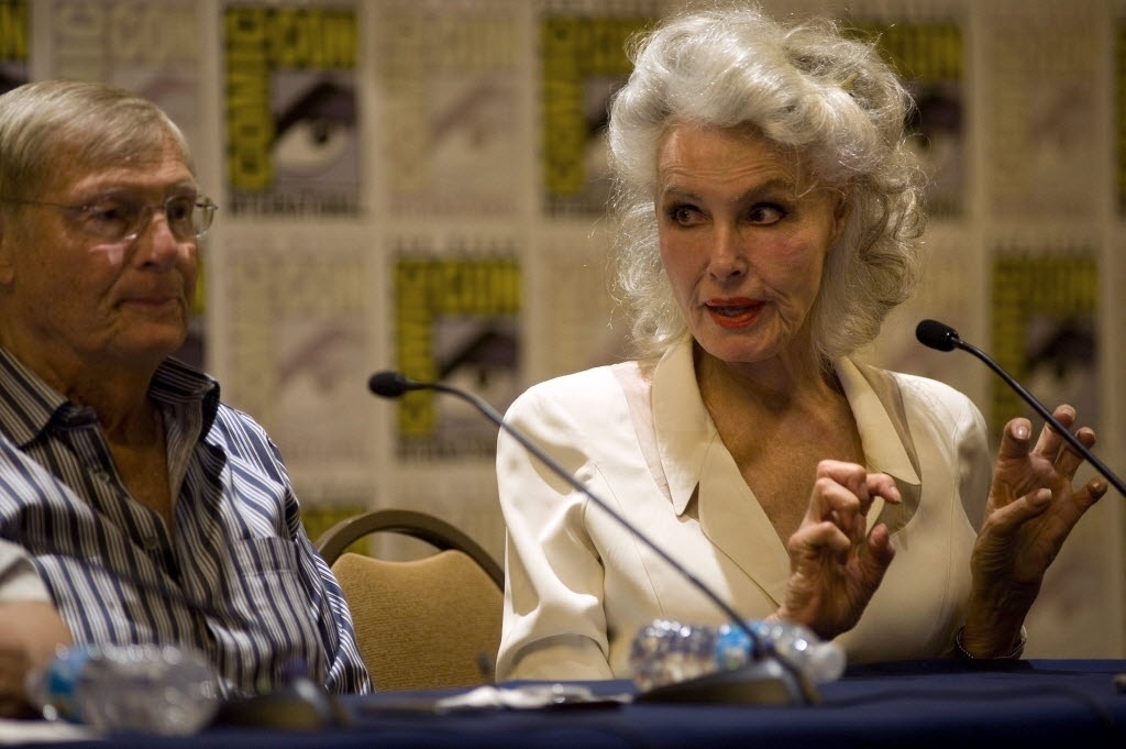 24.jul.2014 - Julie Newmar, a Mulher-Gato do seriado "Batman" dos anos 60, participou de encontro com elenco original na San Diego Comic-Con - David Maung/Efe