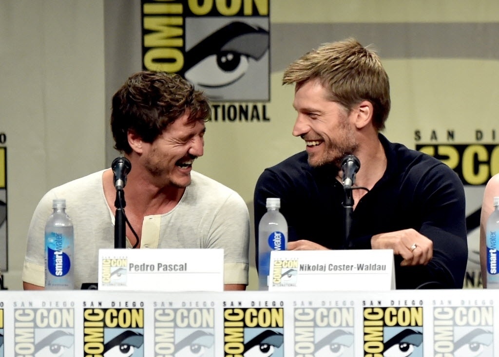 25.jul.2014 - Pedro Pascal e Nikolaj Coster-Waldau no painel da série "Game of Thrones", no qual foram anunciados novos atores para quinta temporada - Kevin Winter/AFP