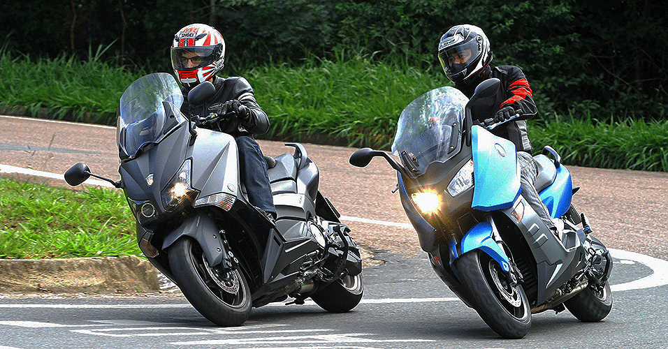 BMW C 600 Sport versus Yamaha TMax 530 - Infomoto