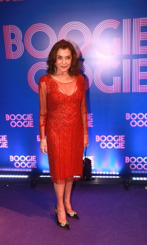 2.ago.2014 - Betty Faria comparece à festa de lançamento da novela "Boogie Oogie", no Rio