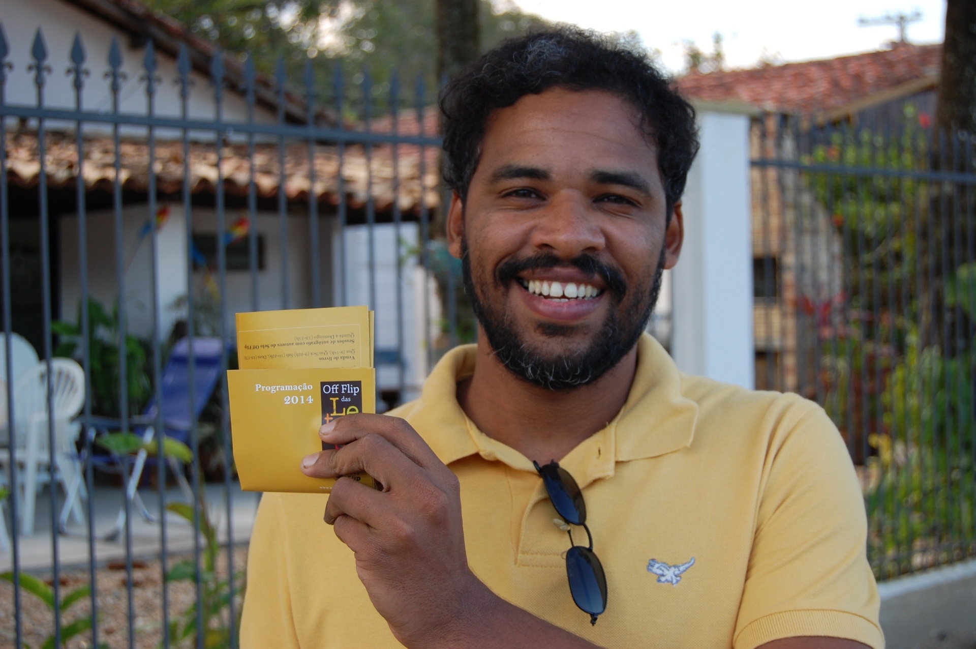 2.ago.2014 - Joel Otaviano, 35 anos, estatístico, participa da Flip - Rodrigo Casarin/UOL