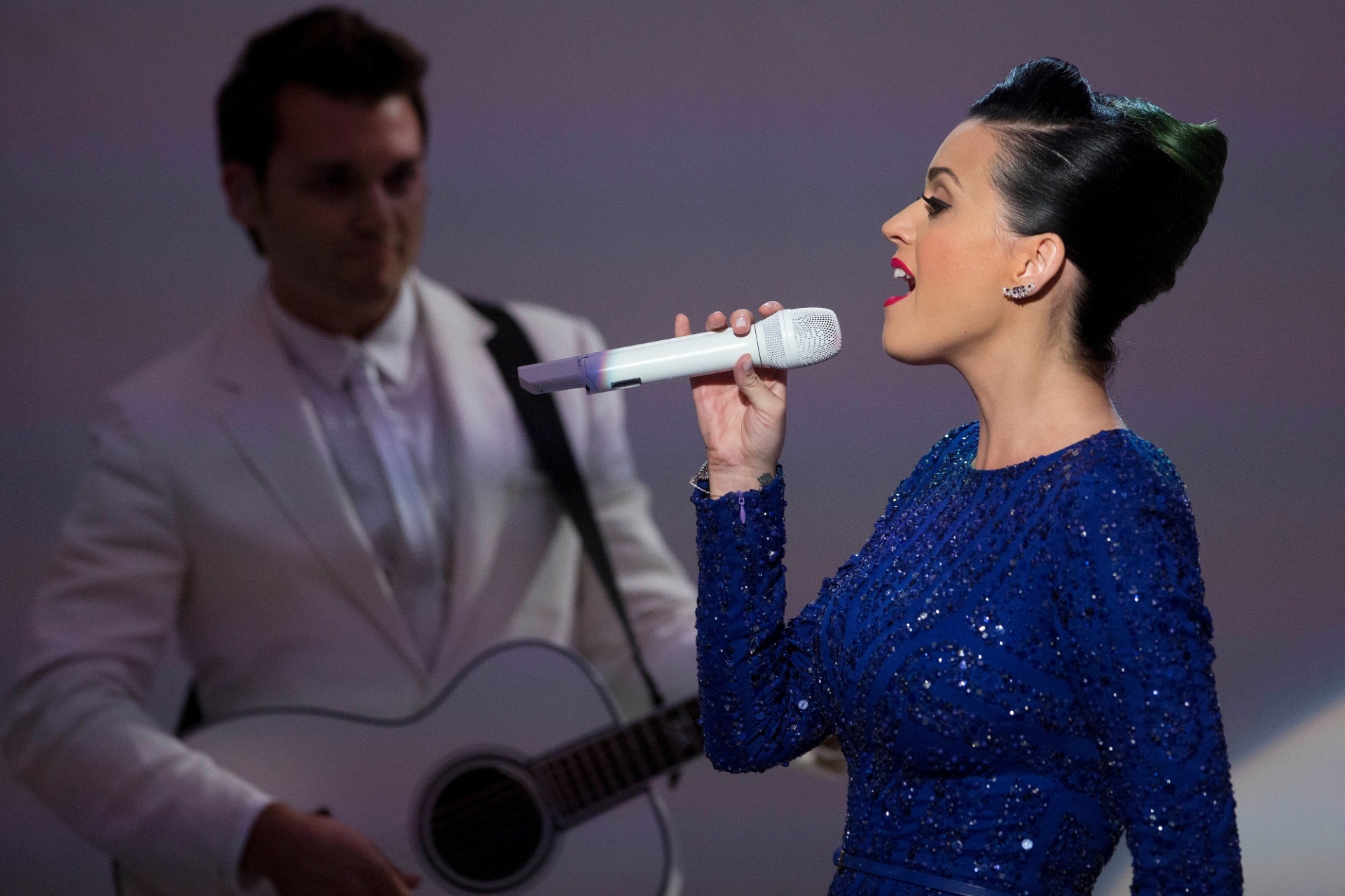 Vídeo inédito mostra Katy Perry aos 16 anos, quando era cantora gospel ...