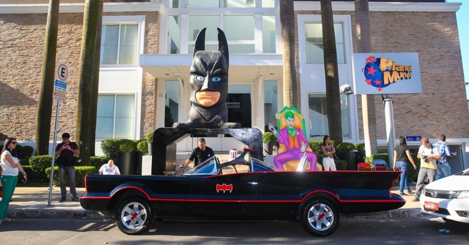 04.ago.2014- O tema escolhido para a festa de quatro anos de Vittorio foi Batman, organizado pela decoradora Andréa Guimarãoes em um buffet em Moema, São Paulo