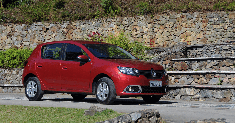 Renault Sandero Dynamique 1.6 2015 - Murilo Góes/UOL