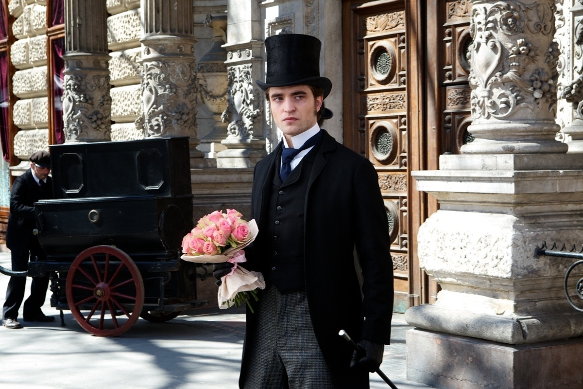 Robert Pattinson em cena do filme "Bel Ami - O Sedutor" (2012) - Divulgação