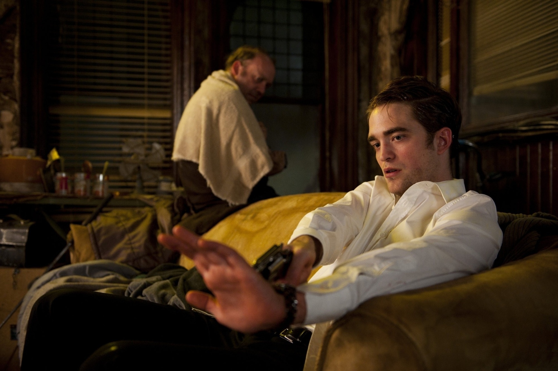 Robert Pattinson em cena do filme "Cosmópolis" (2013) - Divulgação