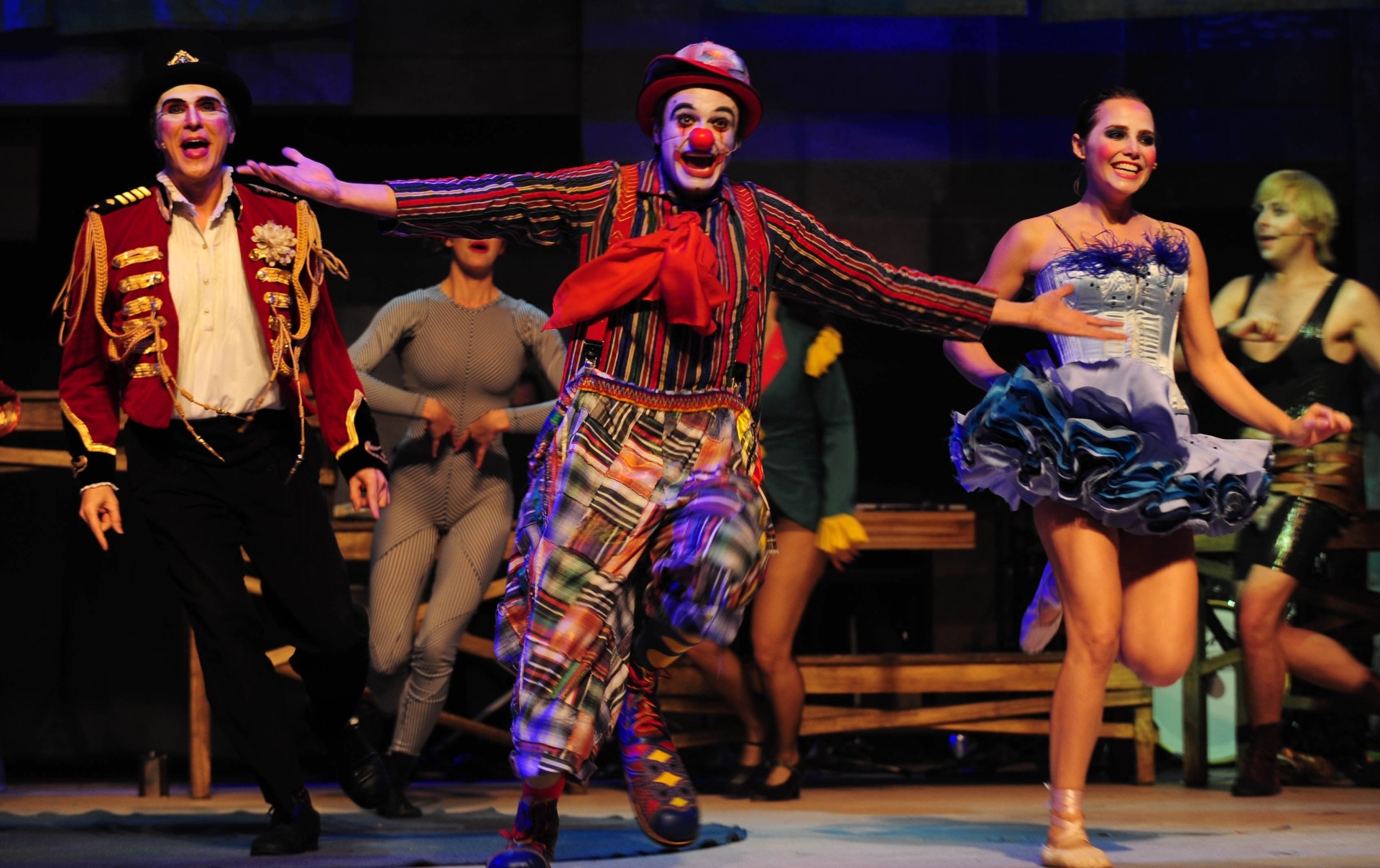 8.ago.2014 - Musical "O Grande Circo Místico" estreia no próximo dia 14 - Junior Lago/UOL