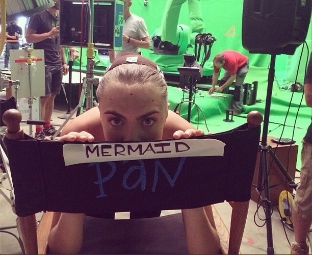 Cara Delevingne no set de Pan - Instagram