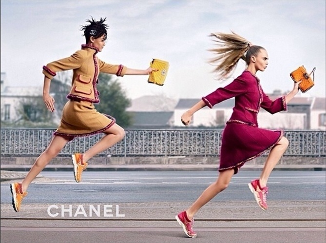 Cara Delevingne para Chanel Fall 2014 - Divulgação