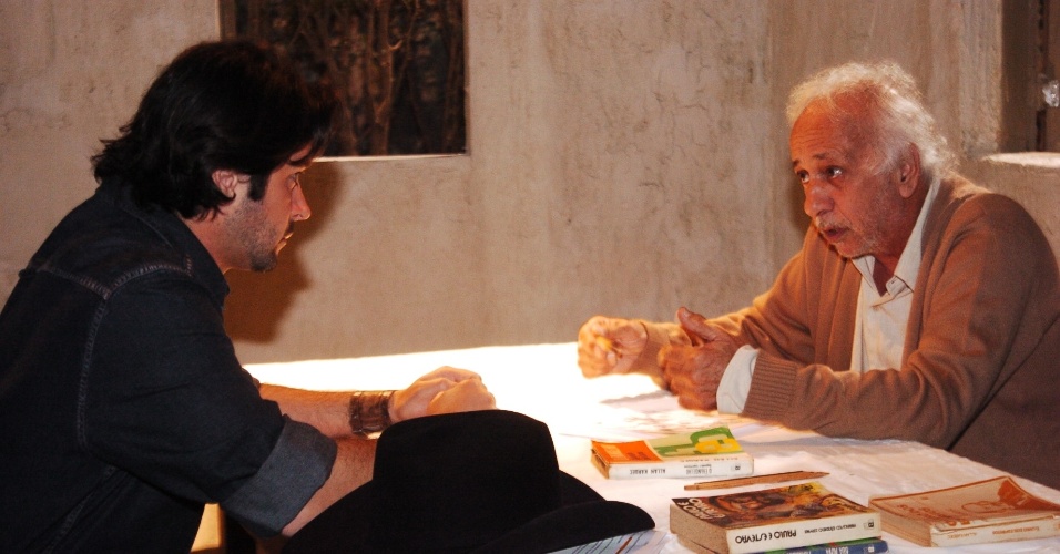 Flavio Migliaccio com Murilo Benício em "América", novela em que viveu um médium que ajudava Tião