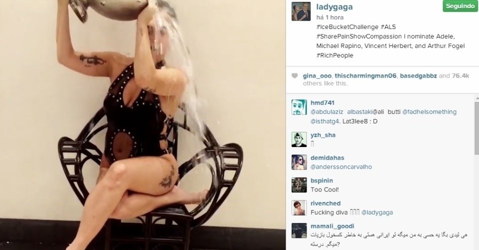 Lady Gaga não perdeu a pose de diva. Mesmo após o banho gelado, a cantora manteve a expressão séria