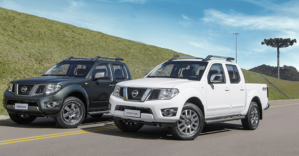 Nissan Frontier 2015 A/T - Divulgação