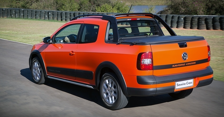 Volkswagen Saveiro Cross CD 2015 - Divulgação