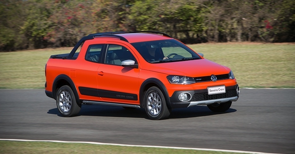 Volkswagen Saveiro Cross CD 2015 - Divulgação