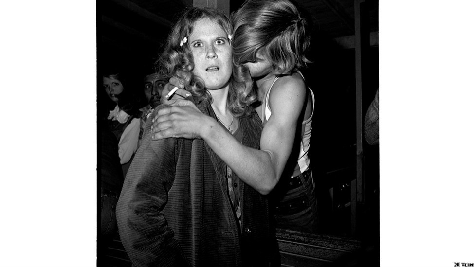 Ao montar retrospectiva da carreira, fotógrafo Bill Yates encontrou fotos feitas na década de 1970 em pista de patinação de Tampa, na Flórida - Bill Yates/ www.billyatescypix.com