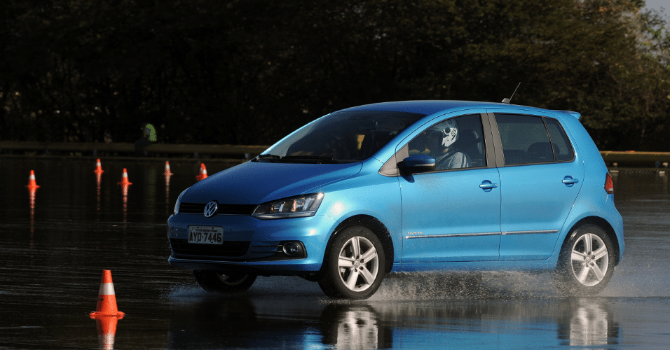 Volkswagen Fox Highline iMotion 2015 - Murilo Góes/UOL