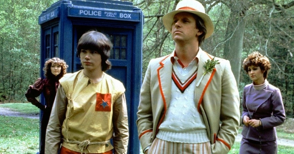 Aos 29 anos, Peter Davison foi, na época, o ator mais jovem a viver o Doctor Who. Ele ficou na série de 1982 a 1984