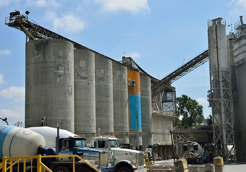 22.ago.2014 - Osgêmeos criam mural gigante para a Bienal de Vancouver - Reprodução/SiteOficialBienaldeVancouver