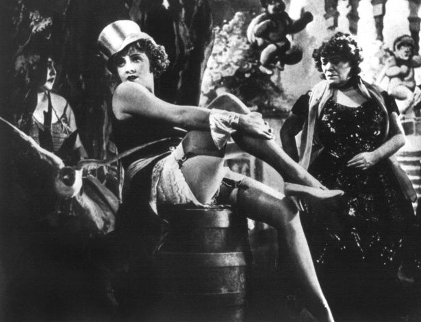 Marlene Dietrich durante as filmagens de "O Anjo Azul", na Alemanha, em 1929 - Divulgação