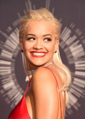 A cantora Rita Ora, apadrinhada por Jay-Z - Getty Images