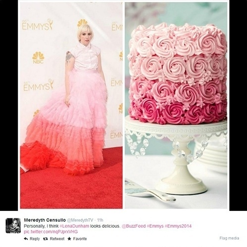 26.ago.2014 - Internauta compara visual de Lena Dunham, atriz e diretora de "Girls", a bolo rosa e vermelho