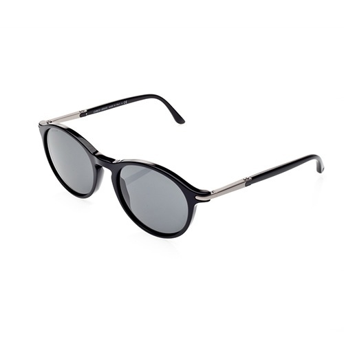 Óculos escuros redondos, da Giorgio Armani à venda na Oculum. Preço: R$ 650. Informações: www.oculum.com.br | Preço e disponibilidade pesquisados em agosto de 2014 e sujeitos a alterações - Divulgação