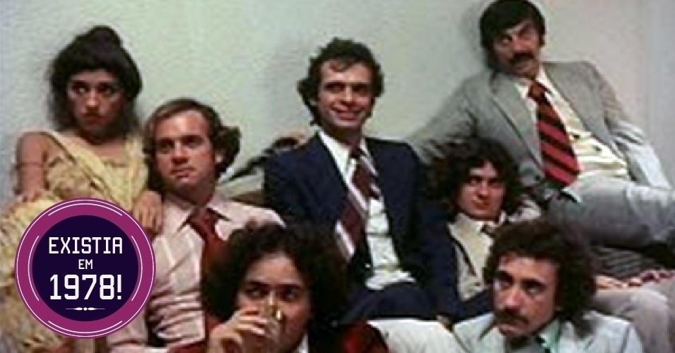 O ator Daniel Dantas (Elísio - à dir.) tinha 24 anos em 1978. Estava em cartaz no filme "Tudo Bem" (imagem acima), de Arnaldo Jabor. Só iria estrear na TV em 1980, na novela "Chega Mais"