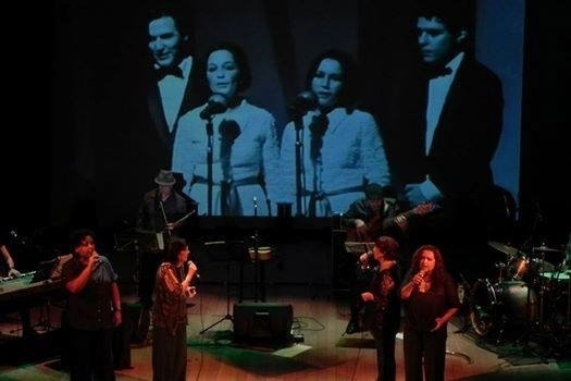 Quarteto em Cy em show de sua turnê atual, "Olhos nos Olhos, que celebra as cinco décadas do grupo vocal e os 70 anos de Chico Buarque - Reprodução/FBOficial