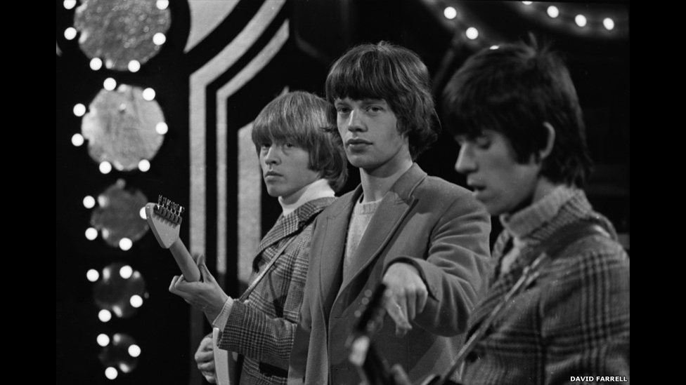 Rolling Stones durante apresentação em 1963 - David Farrell