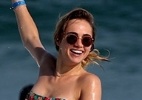 Suki Waterhouse, namorada de Bradley Cooper, curte manhã de praia em Ipanema - André Freitas/AgNews
