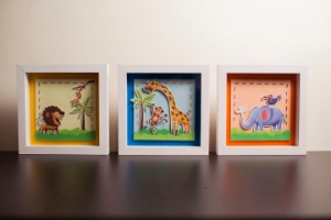 Aprenda a fazer quadros para o quarto infantil com "scrapbooking" - Leonardo Soares/UOL
