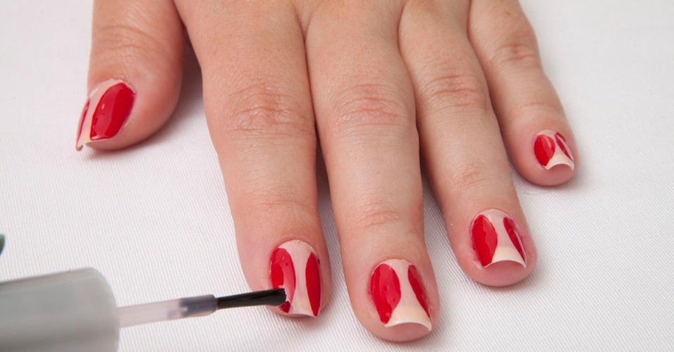 Unhas decoradas para a primavera - Fabiano Cerchiari/UOL