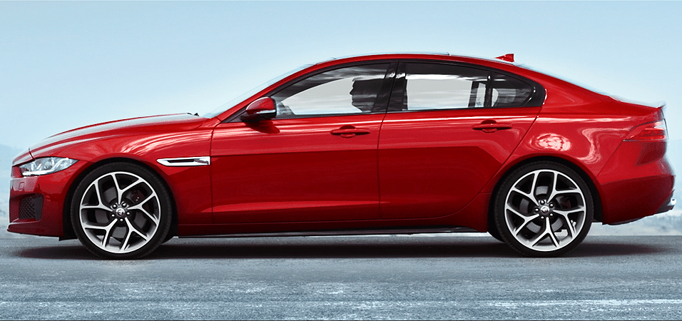 Jaguar XE - Reprodução