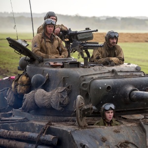 Coracoes De Ferro Reproduz Ambiente Claustrofobico De Tanque Da 2ª Guerra 07 02 2015 Uol Entretenimento