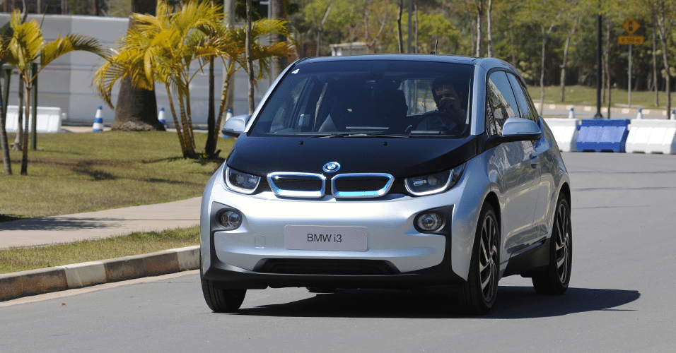 BMW i3 - Murilo Góes/UOL