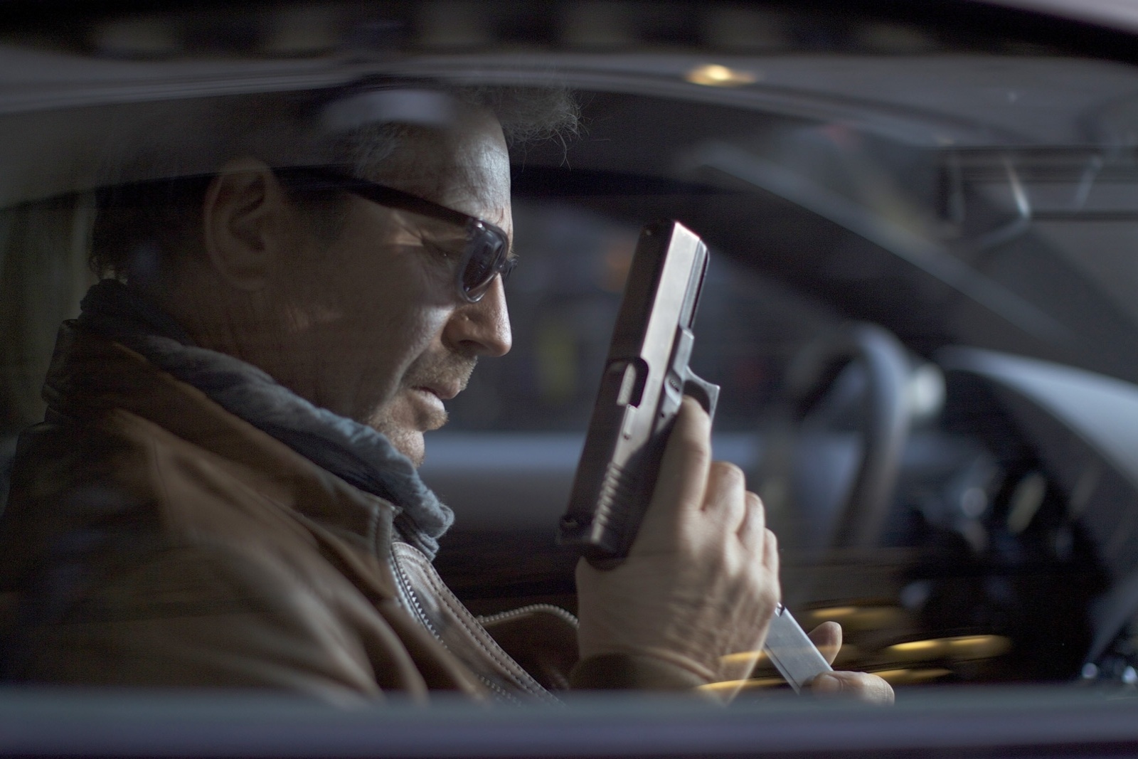 Cena de "3 Dias Para Matar" - Divulgação