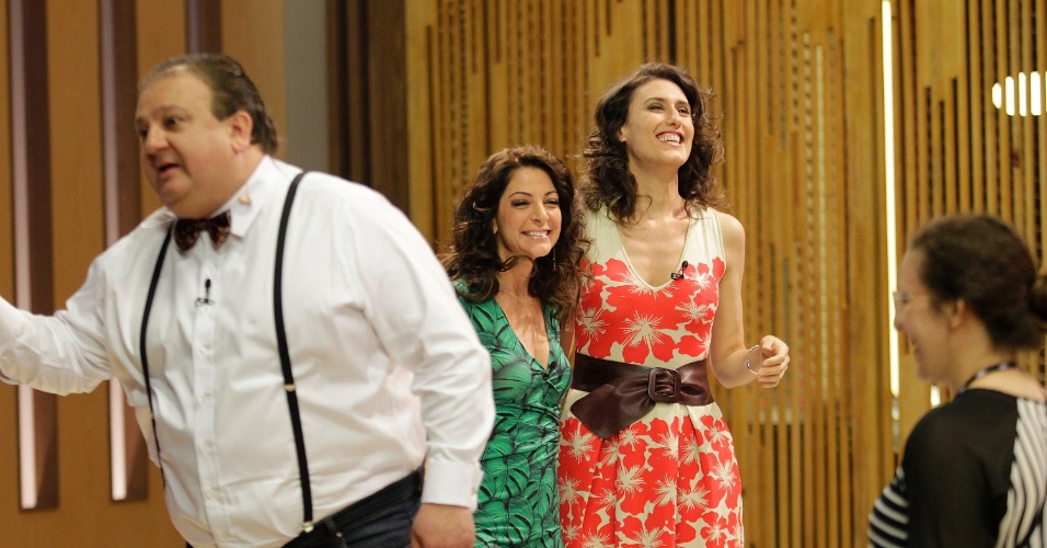 12.set.2014 - Os chefs de cozinha Erick Jacquin, Paola Carosella e Ana Paula Padrão nos bastidores do "Masterfchef"