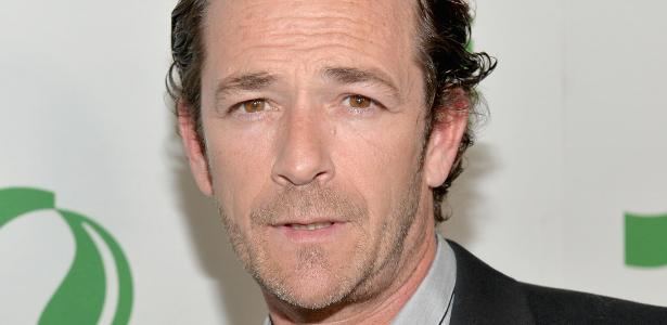 Luke Perry Ator De Barrados No Baile E Riverdale Morre Aos 52 Anos 04 03 2019 Uol Entretenimento