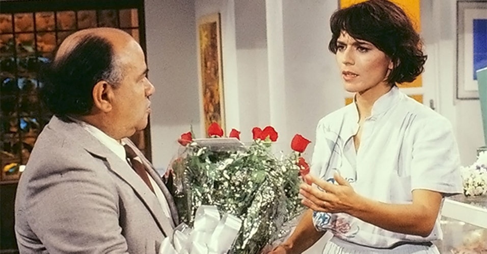 Lahar Muniz e Wanda Estefânia em cena de "Amor com Amor se Paga"