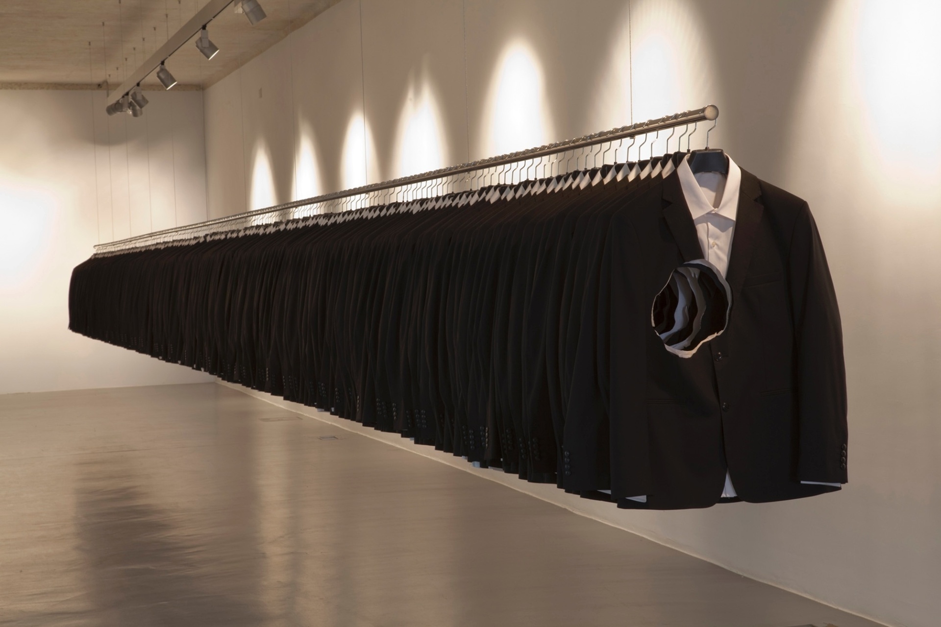 Obra Los Carpinteros, presente na exposição "Ilusões", na Casa Daros, em Botafogo - Divulgação