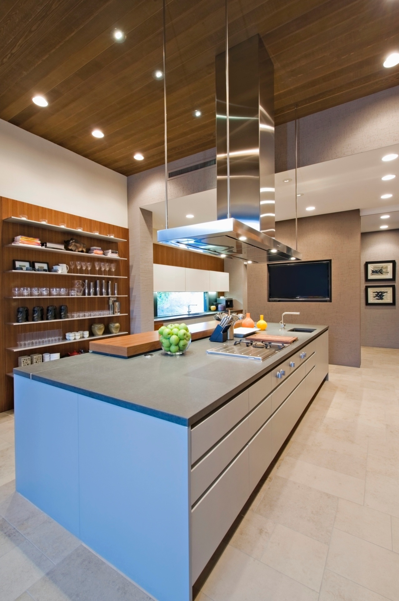 Bancada - cozinha com ilha de cocção - Getty Images