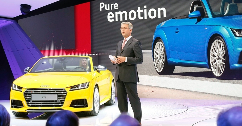 Audi TT Roadster 2015 no Salão de Paris 2014 - Jacky Naegelen/Reuters