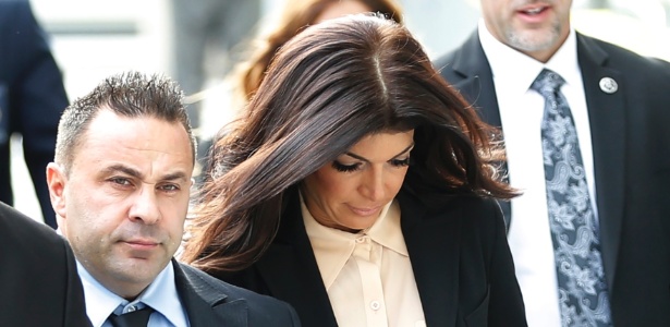 Joe Giudice e Teresa Giudice, do reality "The Real Housewives of New Jersey", foram condenados à prisão