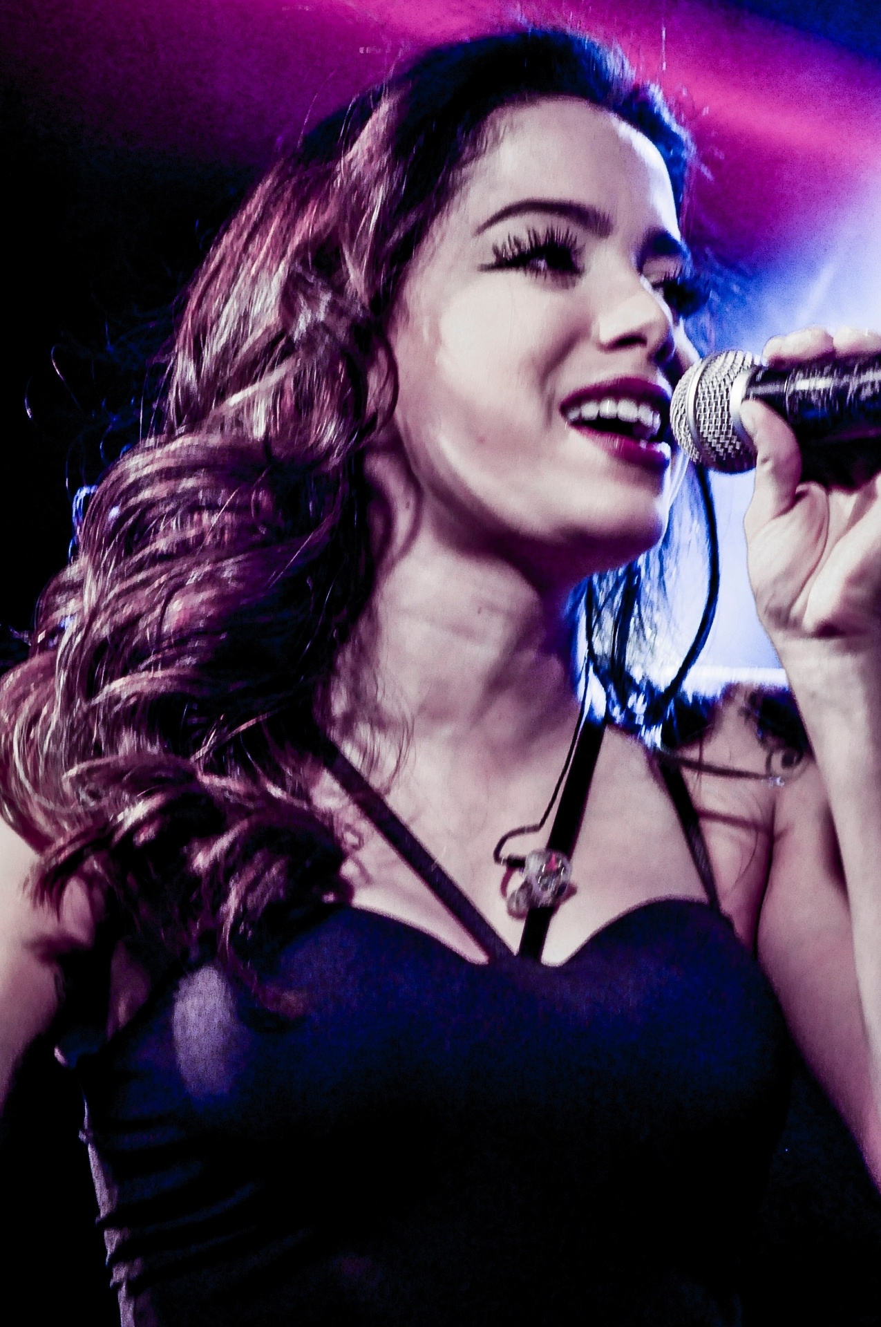 3.out.2014 - Anitta faz show sensual em Guarulhos, na casa noturna King Hall - Renato Cipriano e Cauê Garcia/Fotografia Store/Divulgação